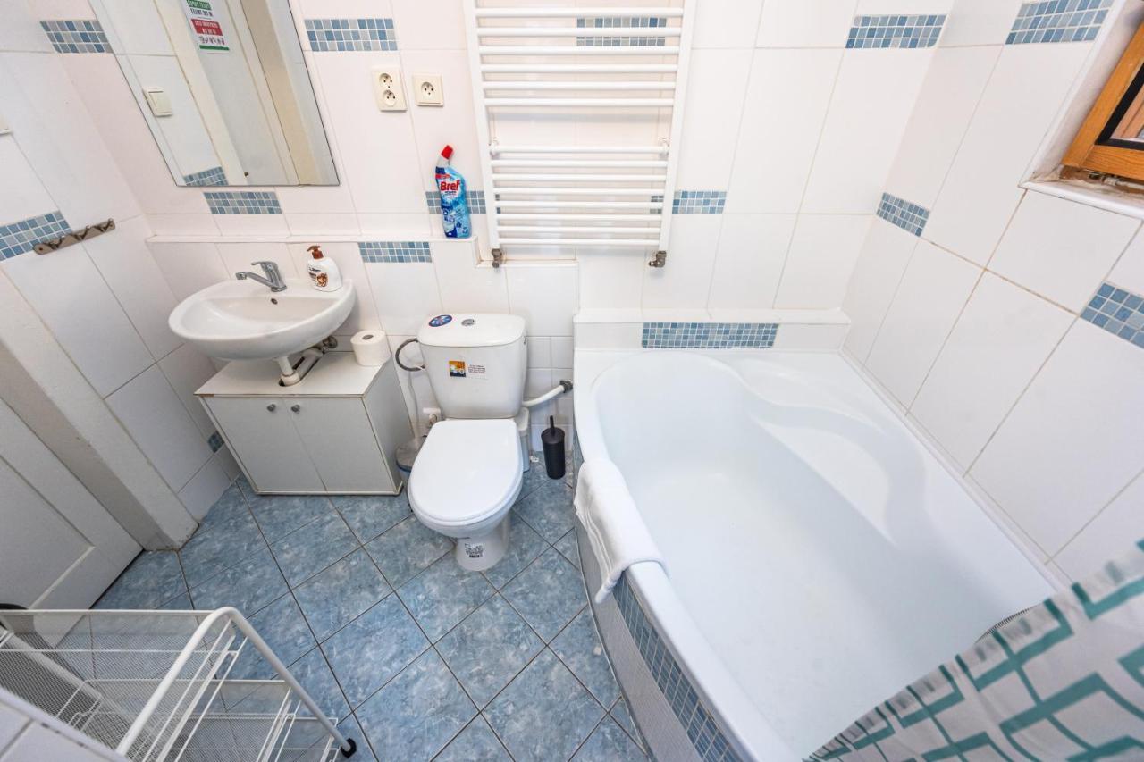 Apartment Safarikova 18 Prag